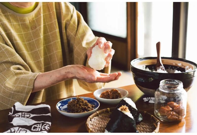 地元の高齢者が愛情を込めて一汁一菜の定食を提供する食堂が7月1日にオープン！居酒屋を間借りしランチタイム限定で営業開始