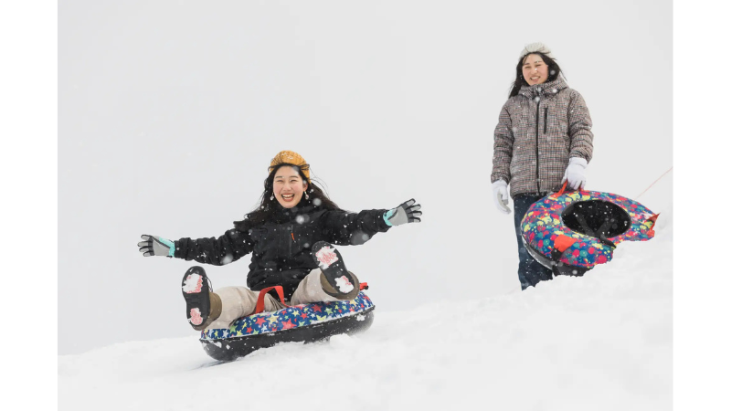 雪に包まれた十和田湖で楽しむ冬体験 冬物語2026に「スノーパーク」登場