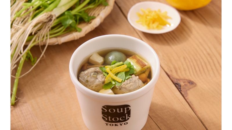 スープストックトーキョー、3月2日より「女川産さんまのつみれスープ」を販売開始。女川町との取り組み15年目の春